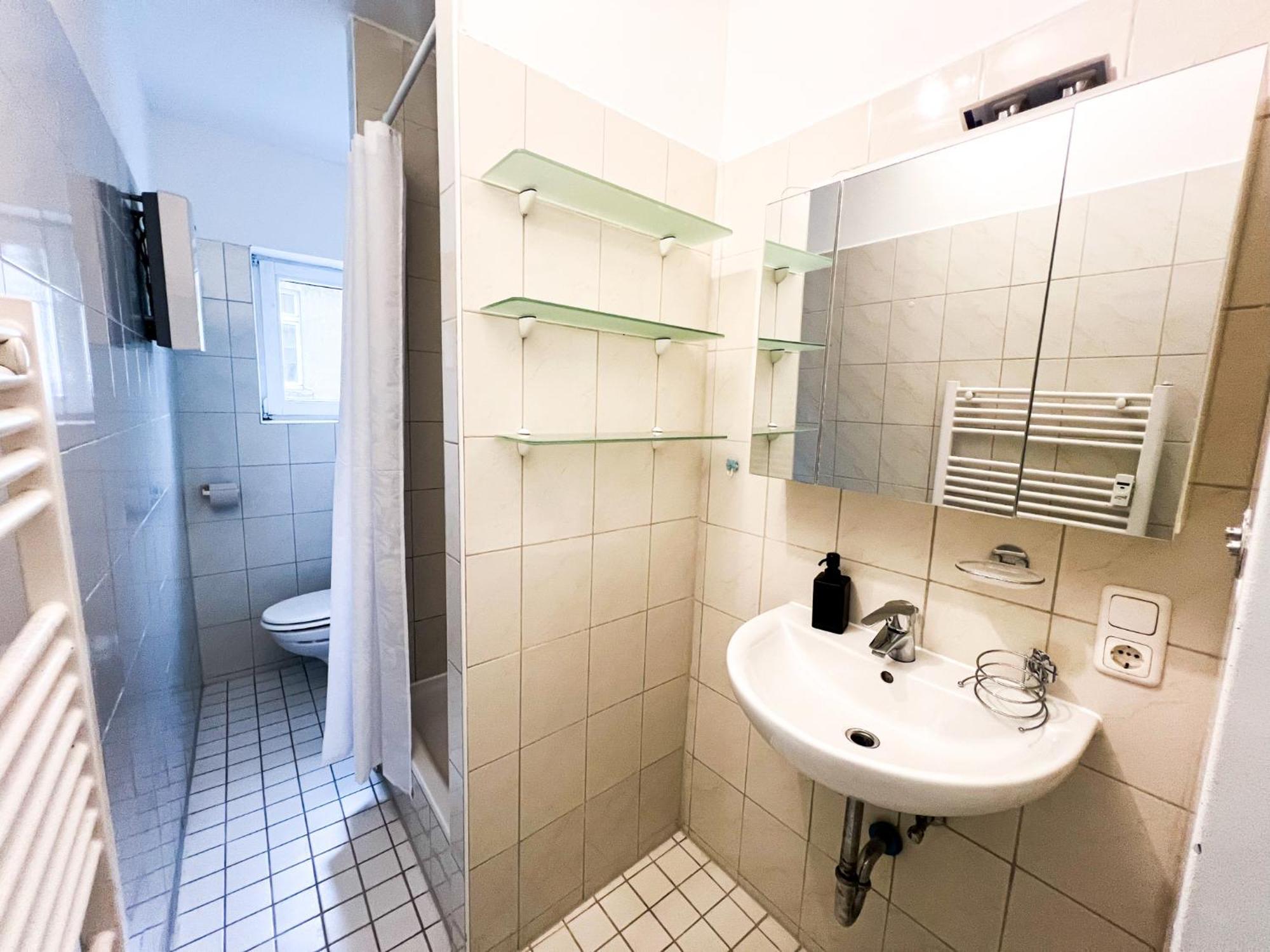 Apartmán Krefeld House - 20 Min To Dus Airport & Messe Exteriér fotografie