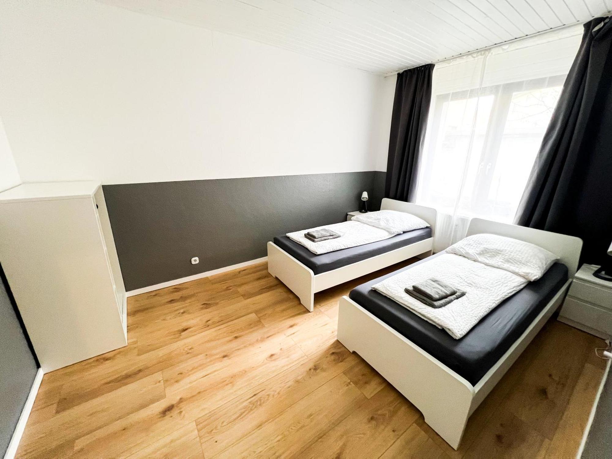 Apartmán Krefeld House - 20 Min To Dus Airport & Messe Exteriér fotografie